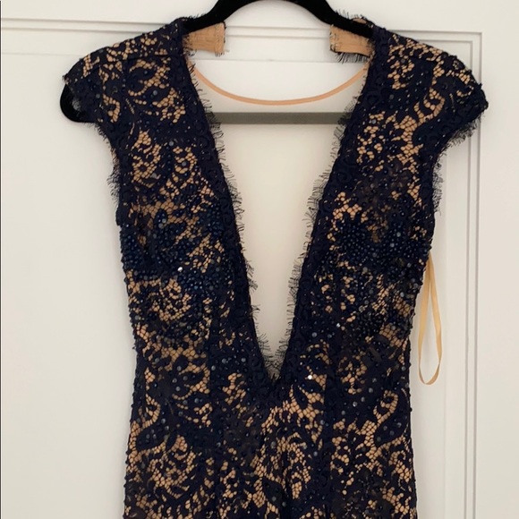 Dress 👗 - Picture 4 of 7